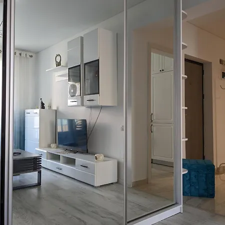 Villa Luxueuse Avec Piscine Et Jardin Verdoyent *